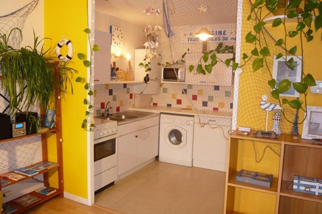 Les Comptoirs Apartment Saint-Malo Room photo